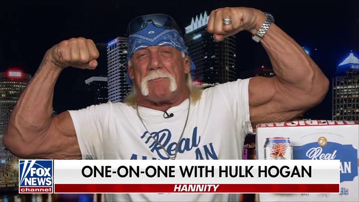 Hulk Hogan runs wild for 